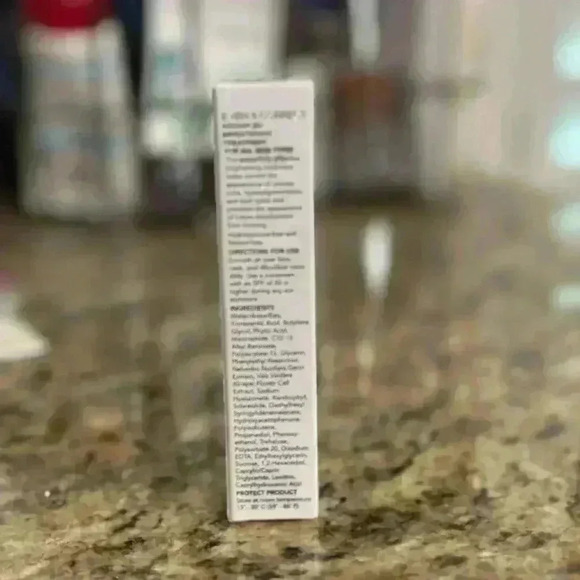 SkinMédica Even & Correct 0.3oz - Picture 2 of 4